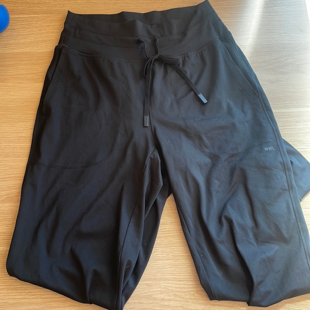 Madewell Joggers - Black in GUC